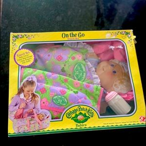 Cabbage patch travel set for babies!  Vintage!
